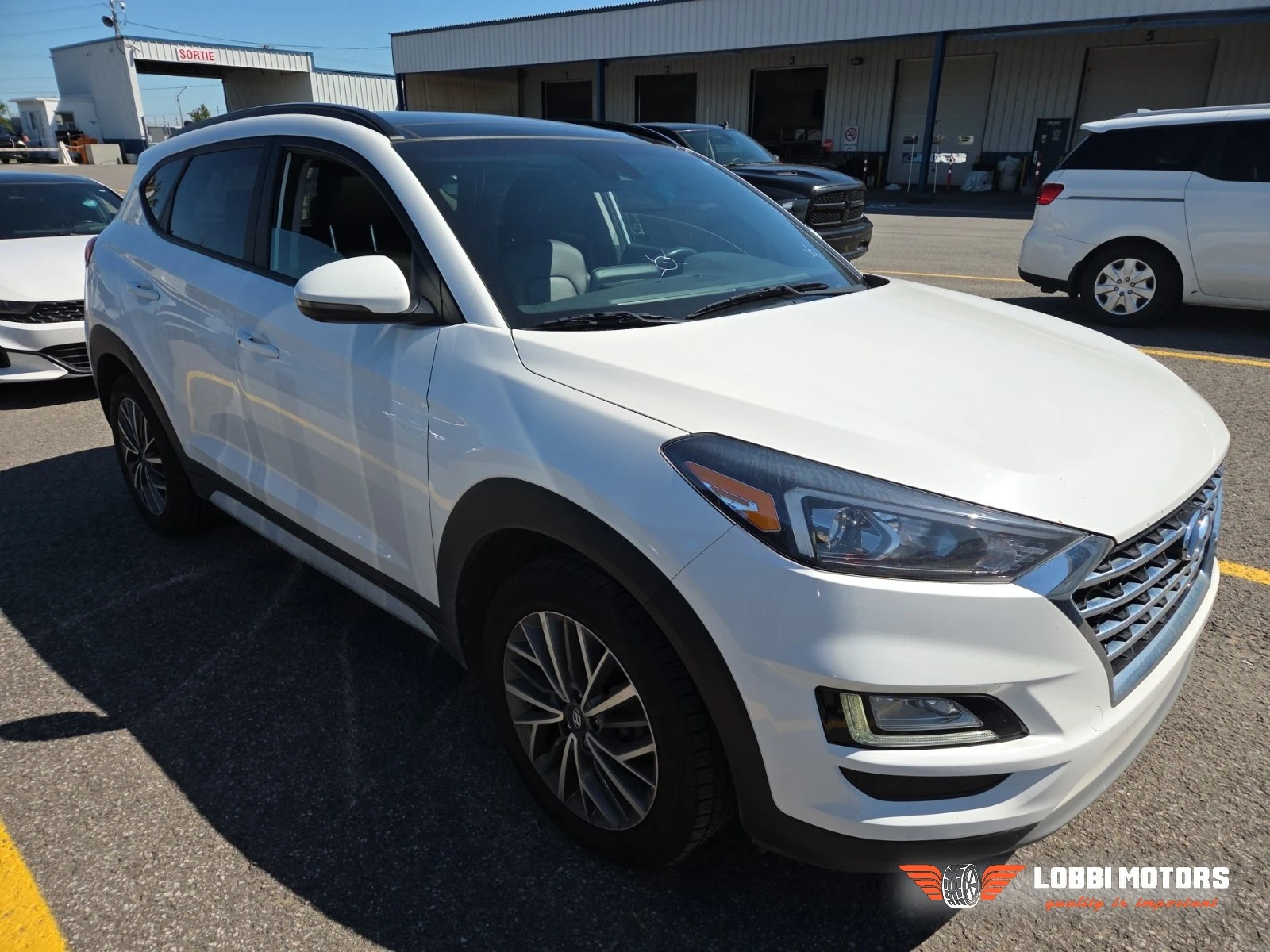 Hyundai Tucson, снимка 2 - Автомобили и джипове - 55928939