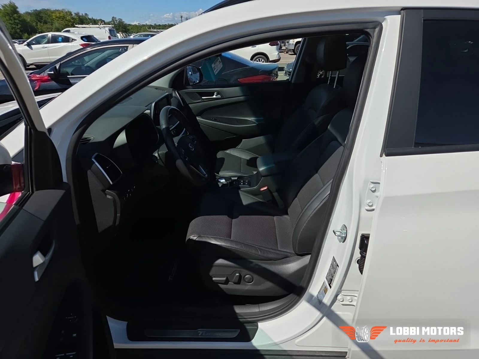 Hyundai Tucson, снимка 5 - Автомобили и джипове - 55928939