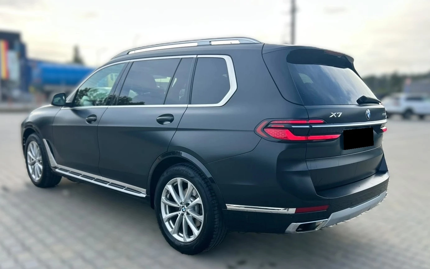 BMW X7 40i xDrive MHEV, снимка 3 - Автомобили и джипове - 56306665