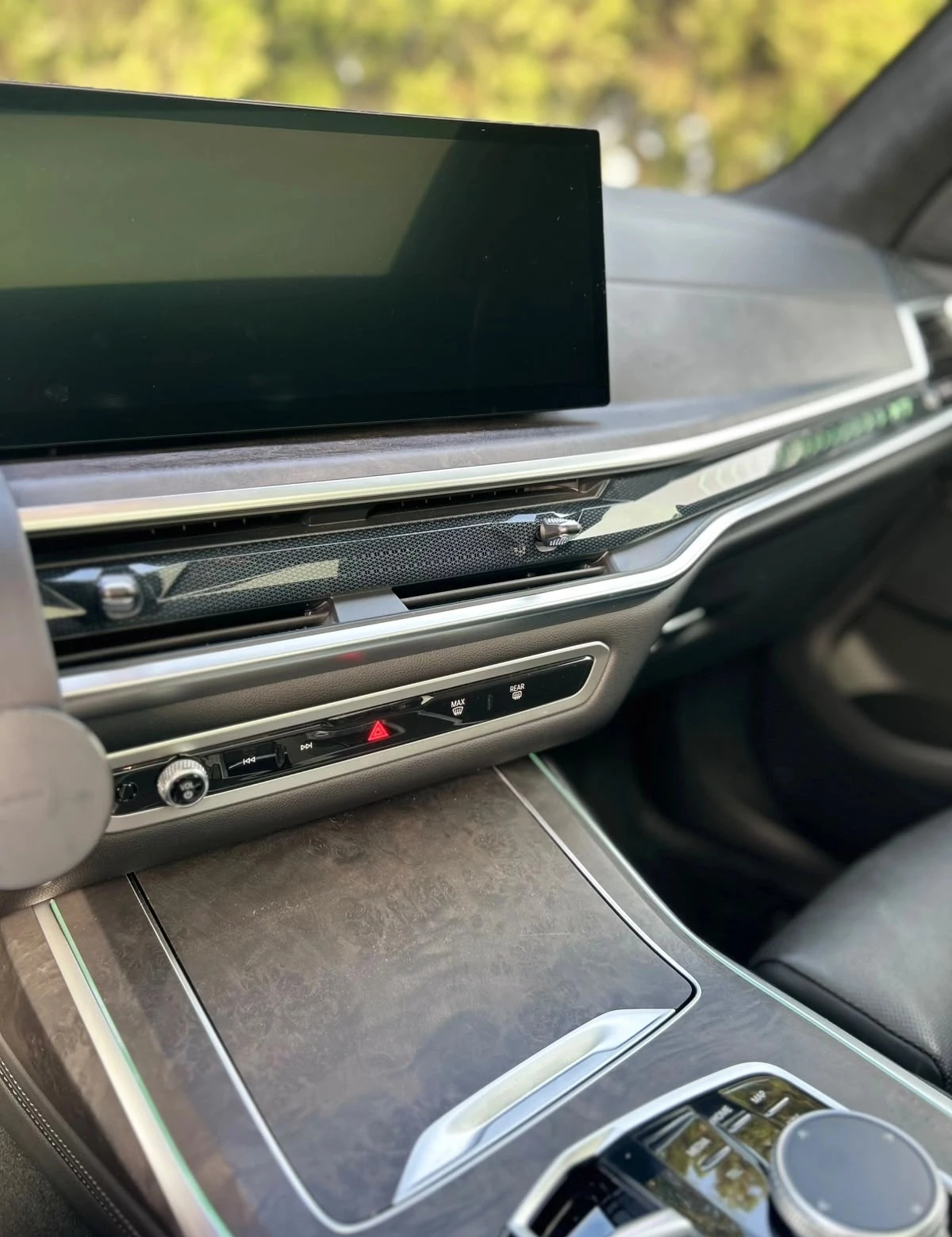 BMW X7 40i xDrive MHEV, снимка 9 - Автомобили и джипове - 56306665