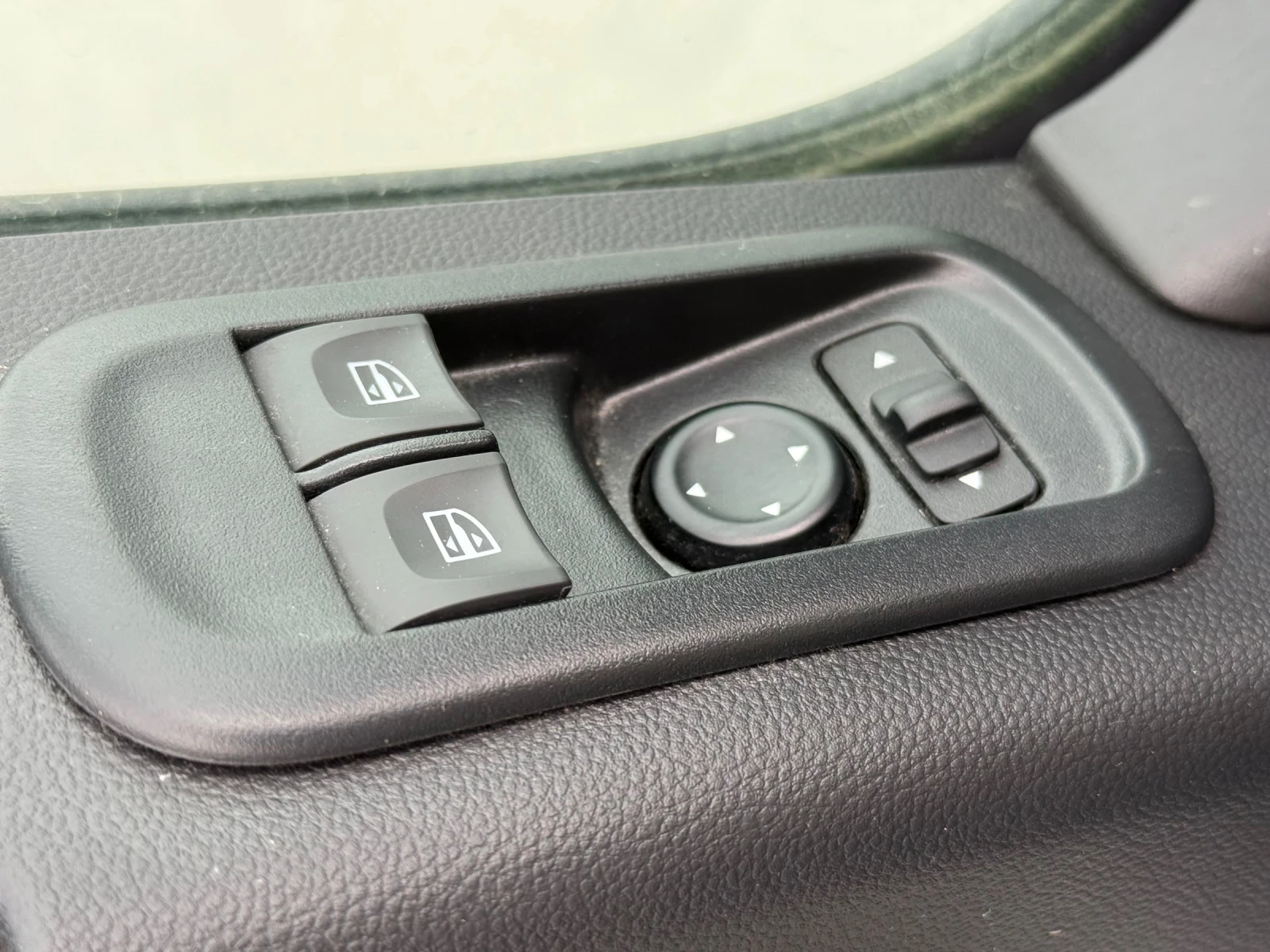 Renault Master 2.3D* 2025�* 30.000��* ���* ����� ����* ���������� | Mobile.bg � ����������� 11