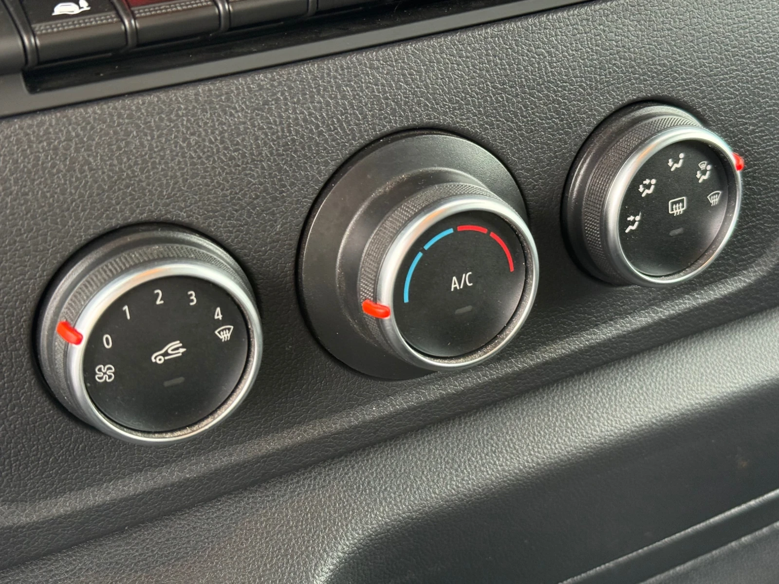 Renault Master 2.3D* 2025�* 30.000��* ���* ����� ����* ���������� | Mobile.bg � ����������� 10