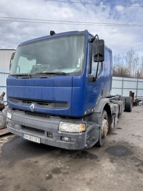 Renault Premium, снимка 1 - Камиони - 48576195