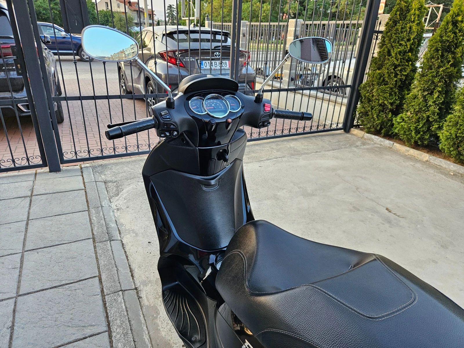 Piaggio Beverly 300ie, Police, ABS-ASR! - изображение 9