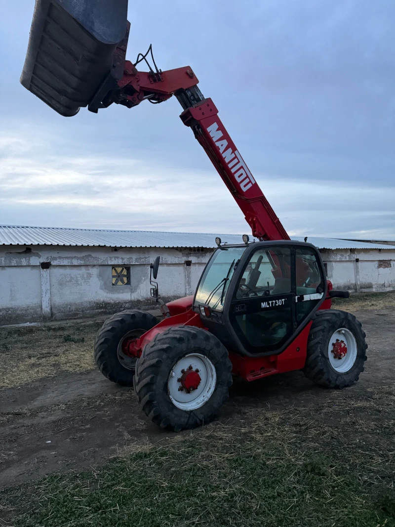 Телескопични товарачи Manitou млт 730, снимка 9 - Индустриална техника - 48418554