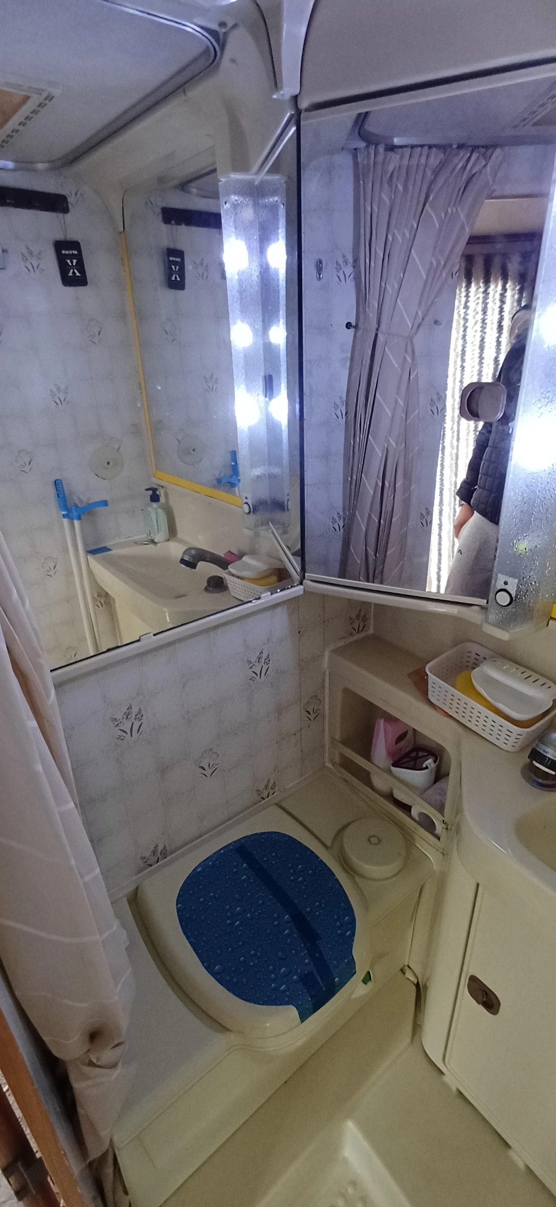 Кемпер HYMER / ERIBA 534, снимка 6 - Каравани и кемпери - 54049293