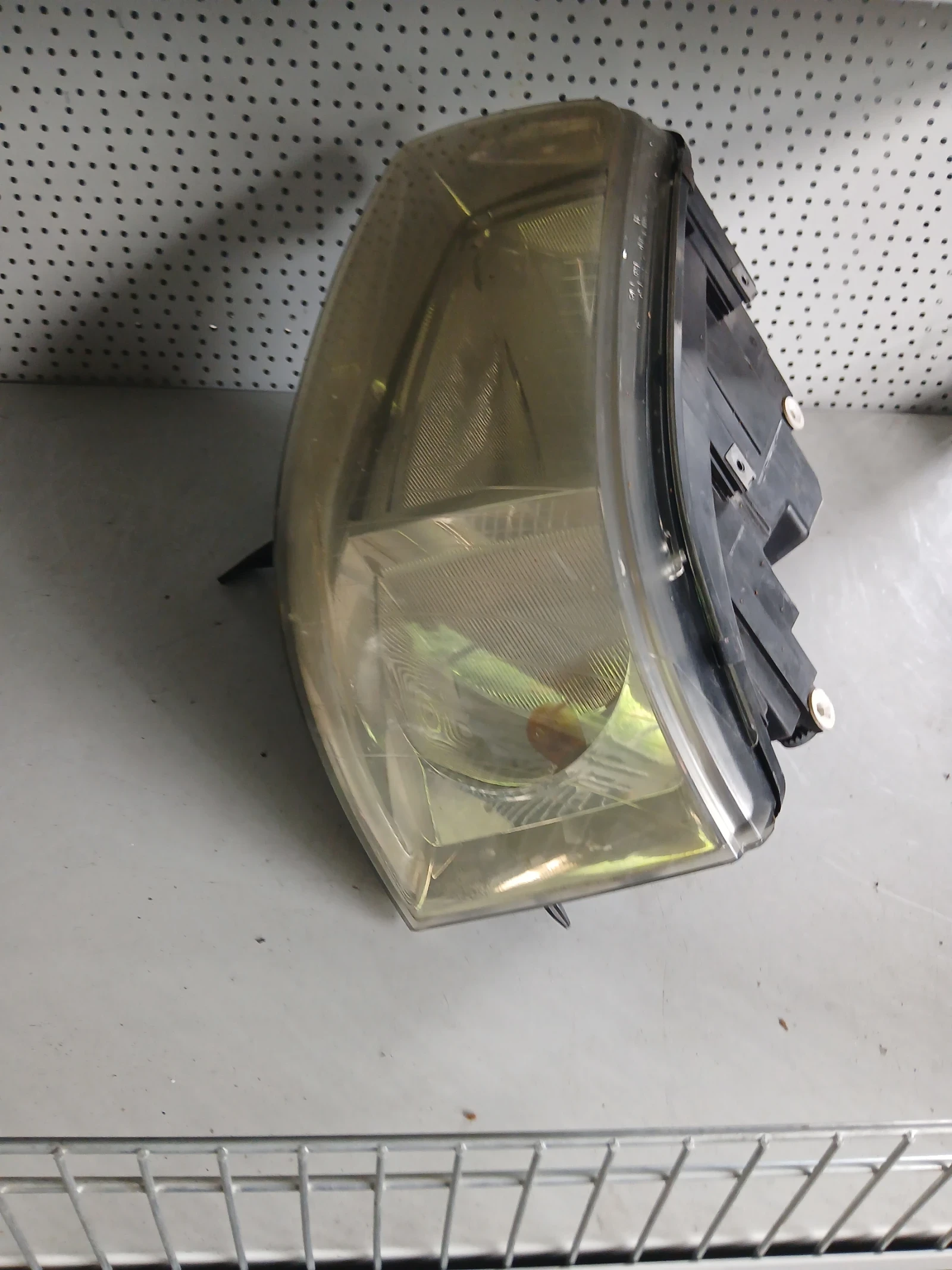 Фар ляв Vw Transporter T5 , снимка 2 - Части - 55395088