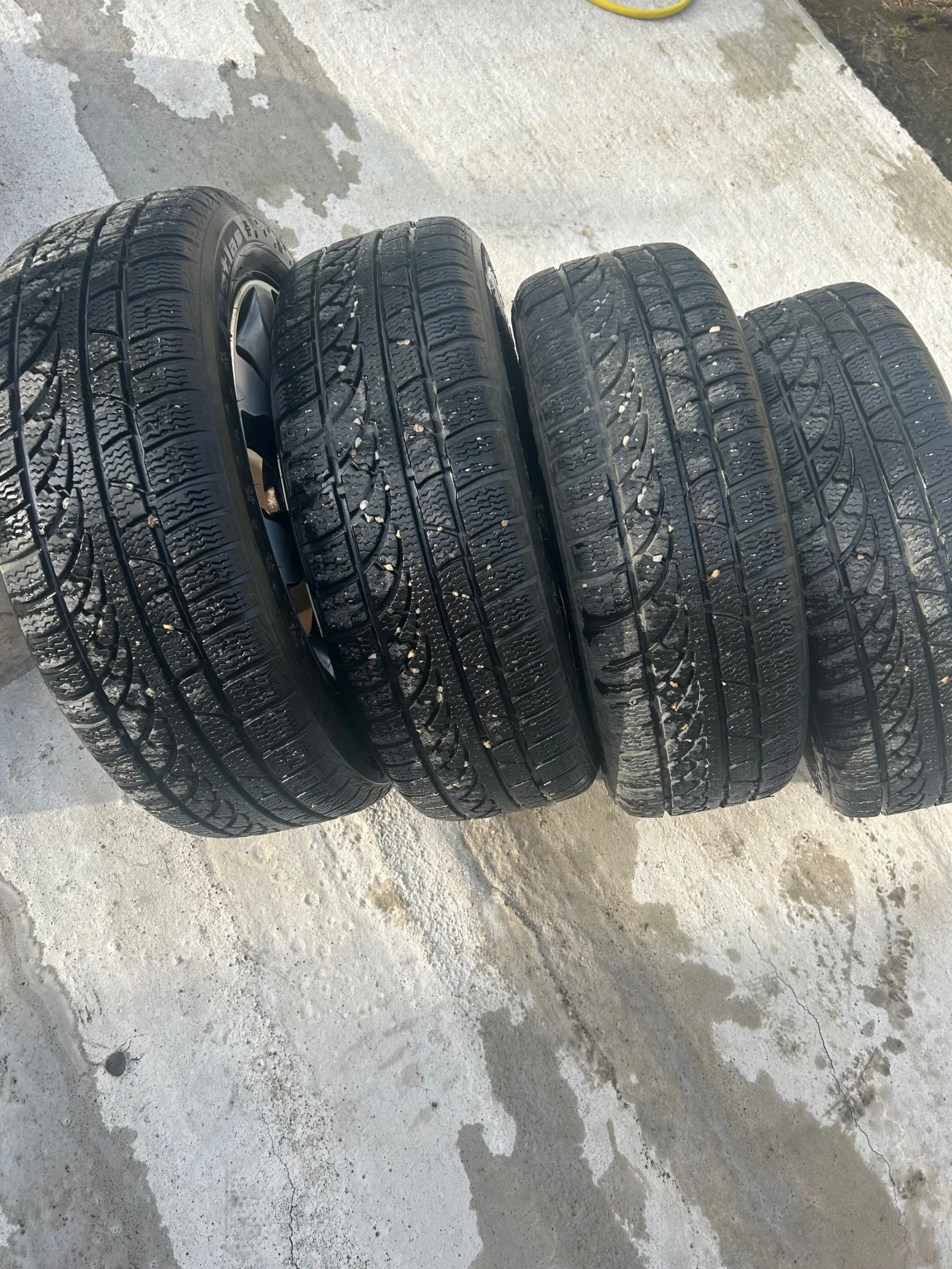 ���� � ������ 195/55R16 �� Kia Stonic | Mobile.bg � ����������� 3