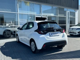 Toyota Yaris FANCY 1.5 HYBRID AT - 29500 лв. - 34474135 6