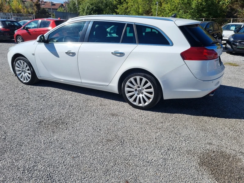 Opel Insignia 2.0-dci, снимка 3 - Автомобили и джипове - 38253399