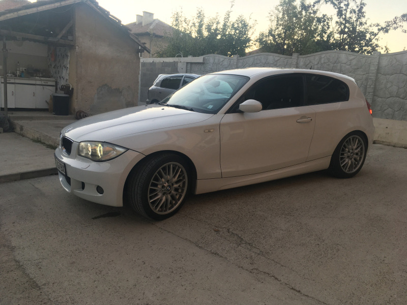 BMW 118 2.0D M Power, снимка 3 - Автомобили и джипове - 46479246