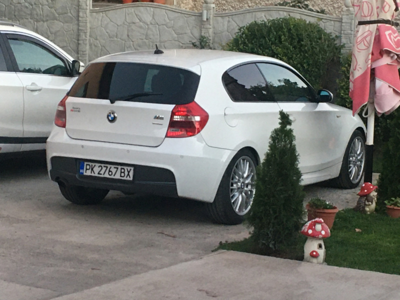 BMW 118 2.0D M Power, снимка 17 - Автомобили и джипове - 45852750