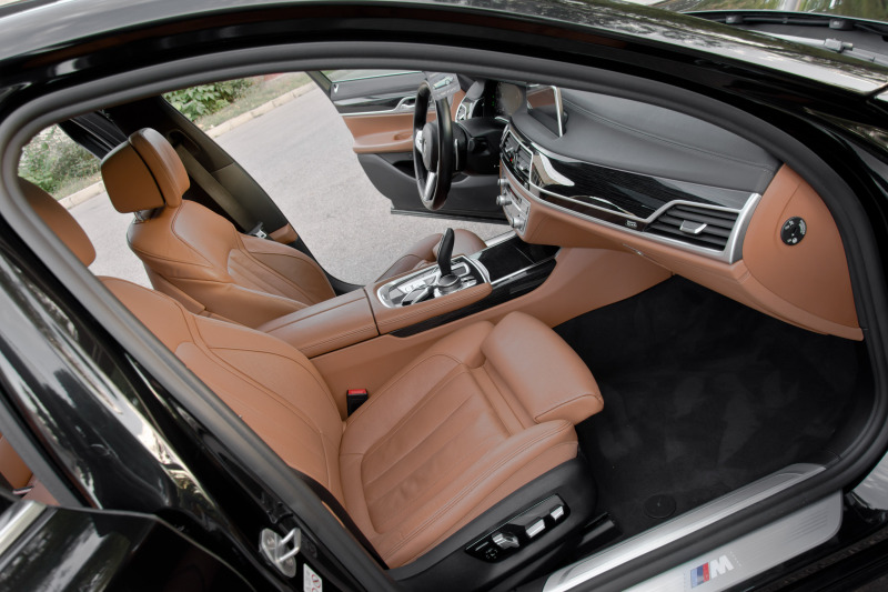 BMW 730 X-Drive M, снимка 10 - Автомобили и джипове - 42453505