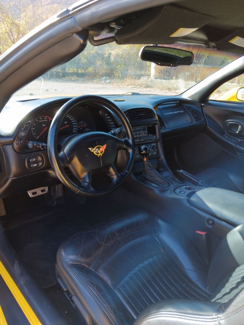 Chevrolet Corvette, снимка 5 - Автомобили и джипове - 44104971