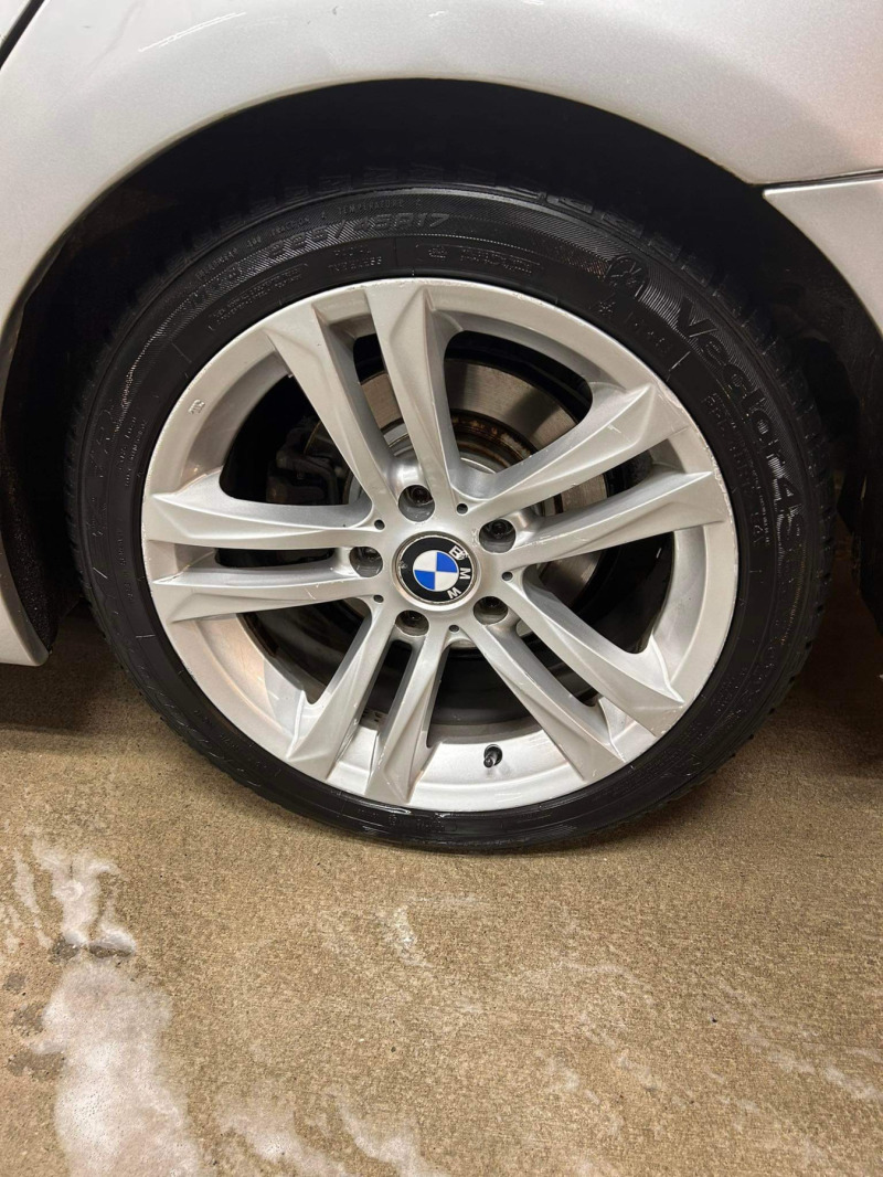 BMW 320, снимка 4 - Автомобили и джипове - 46022891