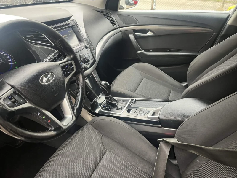 Hyundai I40 1.7 Дизел, авт. ск. кутия , снимка 8 - Автомобили и джипове - 47004796