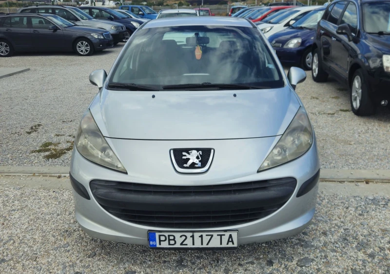 Peugeot 207 1.4бензин Обслужен всичко платено , снимка 3 - Автомобили и джипове - 47453481