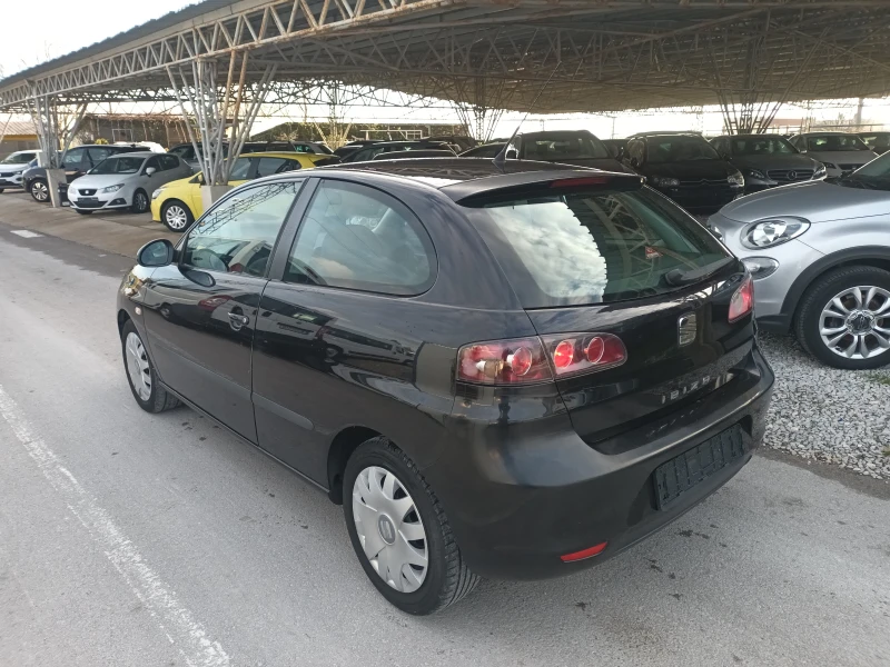 Seat Ibiza 1.2-i  60кс.Климатик, снимка 7 - Автомобили и джипове - 47799185