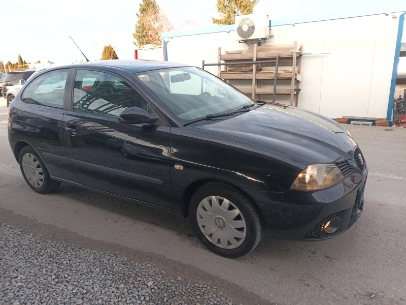 Seat Ibiza 1.2-i  60кс.Климатик, снимка 5 - Автомобили и джипове - 47799185