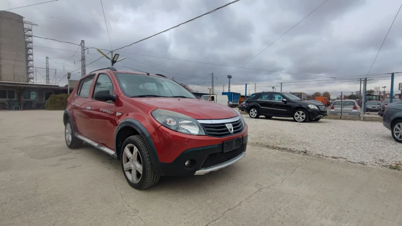 Dacia Sandero 1.6 STEPWAY 94000км, снимка 3 - Автомобили и джипове - 47953179