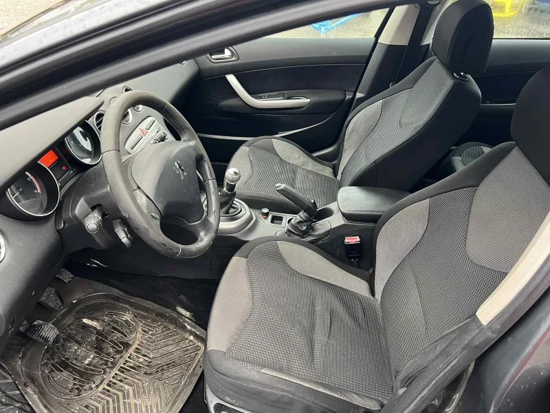 Peugeot 308 1.6HDI, снимка 8 - Автомобили и джипове - 48449864