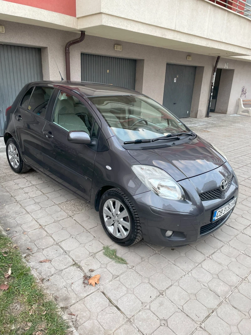 Toyota Yaris, снимка 3 - Автомобили и джипове - 49118947