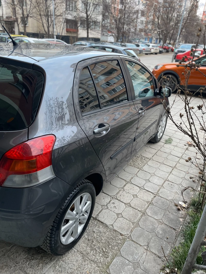 Toyota Yaris, снимка 6 - Автомобили и джипове - 49118947