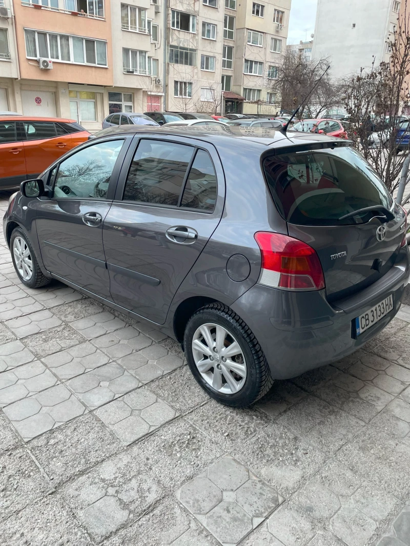 Toyota Yaris, снимка 5 - Автомобили и джипове - 49118947