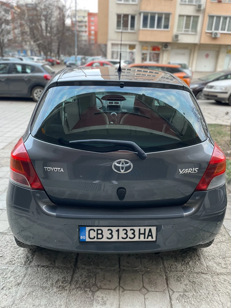 Toyota Yaris, снимка 4 - Автомобили и джипове - 49118947