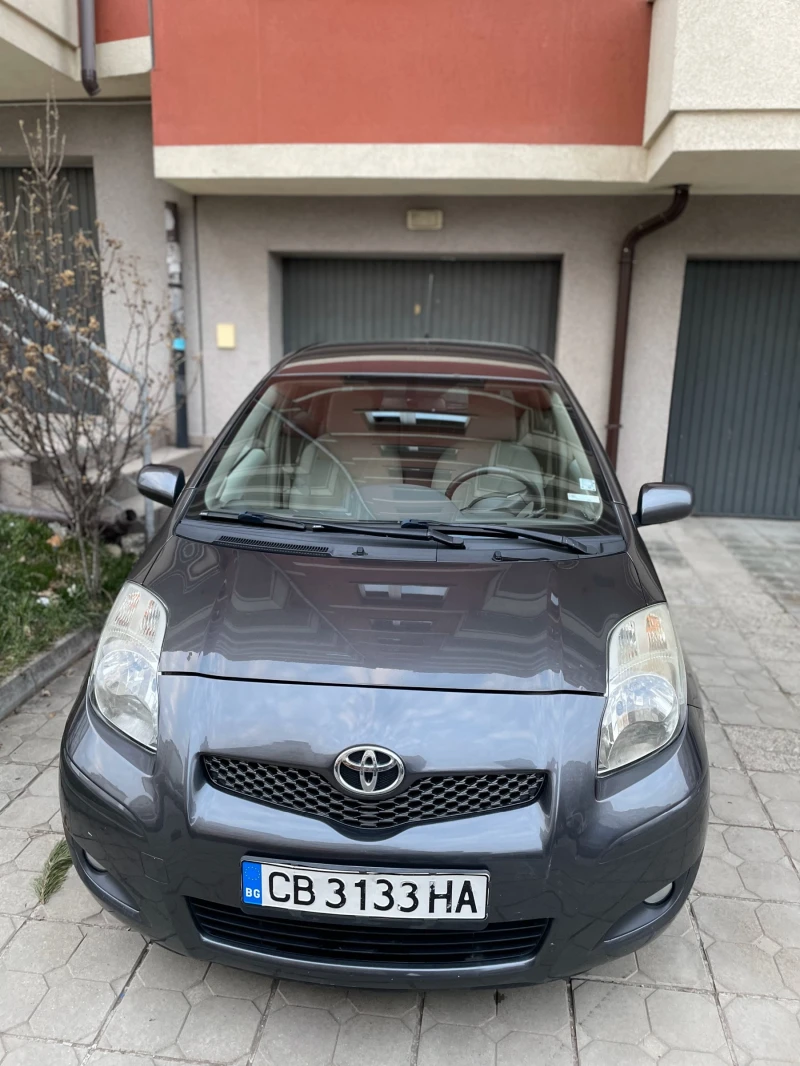 Toyota Yaris, снимка 2 - Автомобили и джипове - 49118947