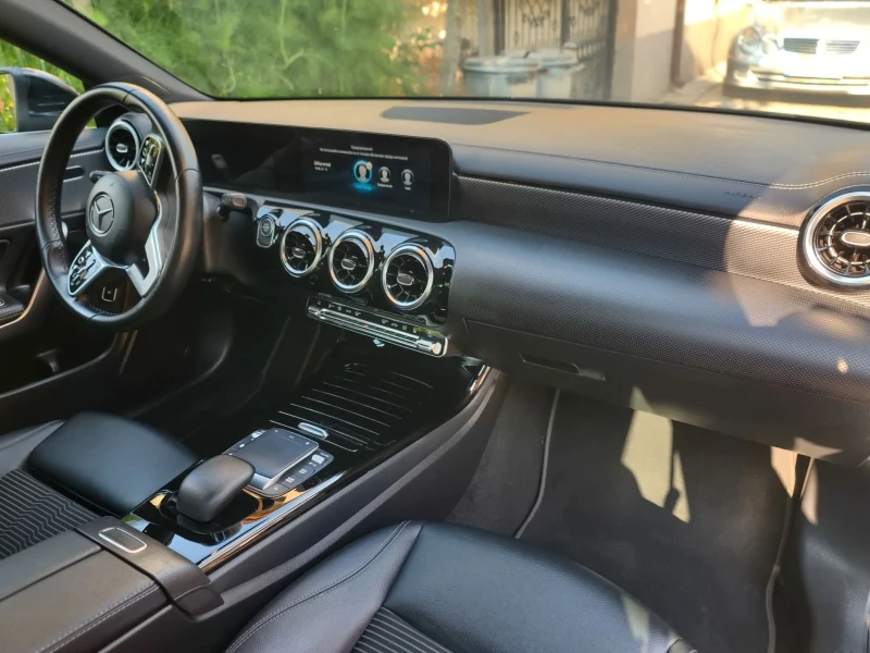 Mercedes-Benz CLA 250, снимка 9 - Автомобили и джипове - 52321651