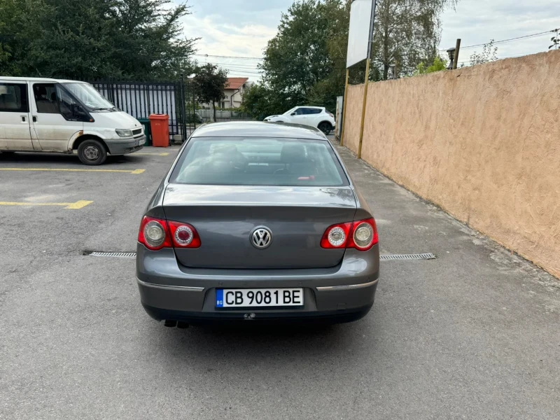 VW Passat, снимка 3 - Автомобили и джипове - 52414806