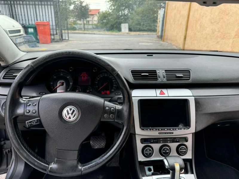 VW Passat, снимка 11 - Автомобили и джипове - 52414806