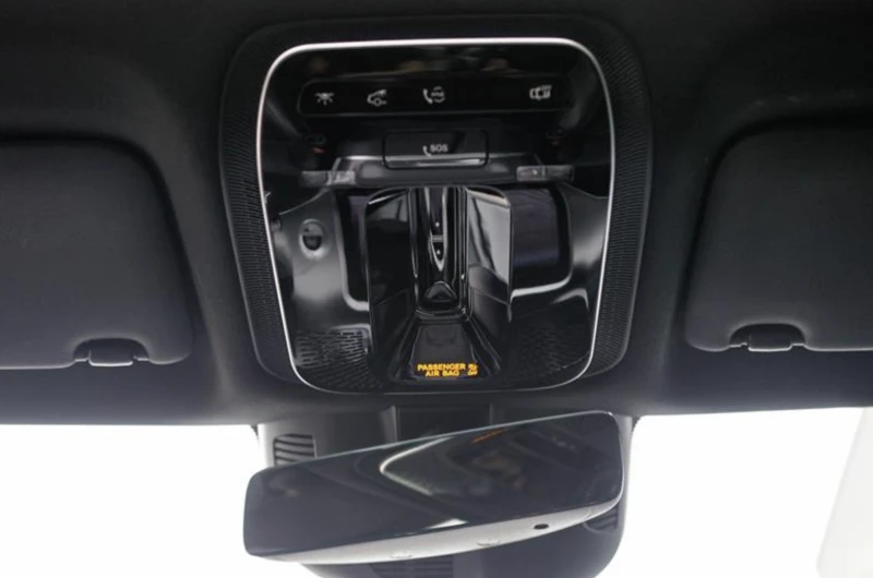 Mercedes-Benz C 300 4matic* Автокредит* , снимка 16 - Автомобили и джипове - 52749501