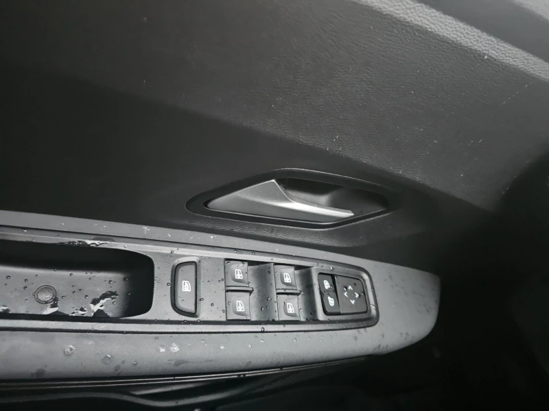Dacia Sandero 1.0 TCe 90 Stop&Start LPG, снимка 12 - Автомобили и джипове - 52621778