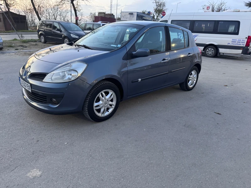 Renault Clio 1.2 Бензин, снимка 12 - Автомобили и джипове - 52665946