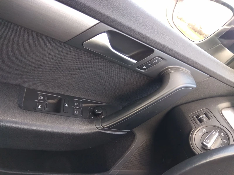 VW Passat VARIANT COMFORTlINE 1, 4 TSI МЕТАН - БЕНЗИН , снимка 11 - Автомобили и джипове - 53283696