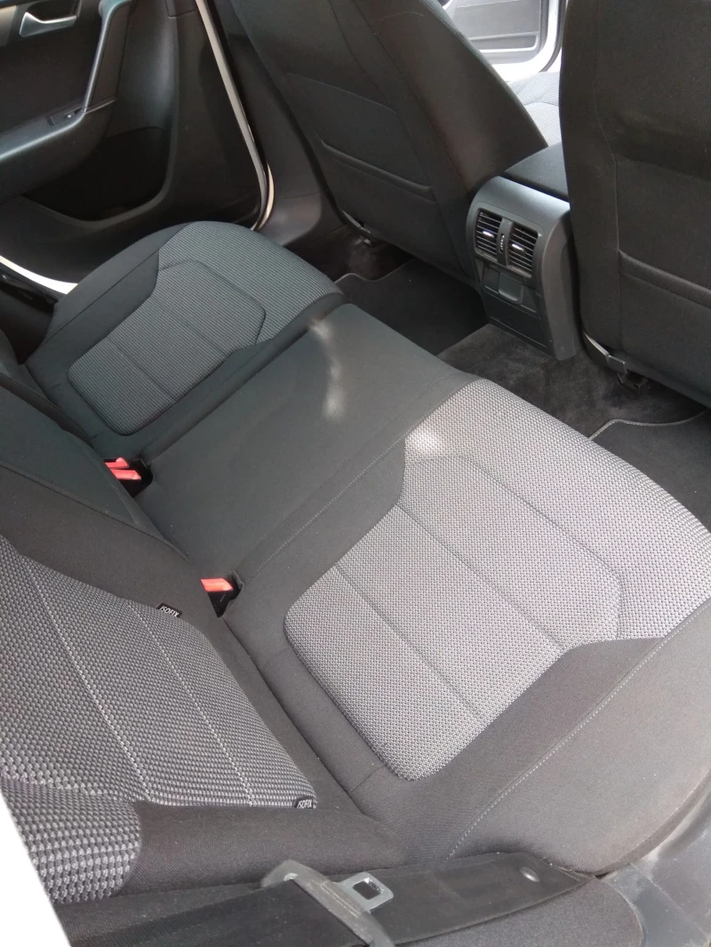 VW Passat VARIANT COMFORTlINE 1, 4 TSI МЕТАН - БЕНЗИН , снимка 13 - Автомобили и джипове - 53283696