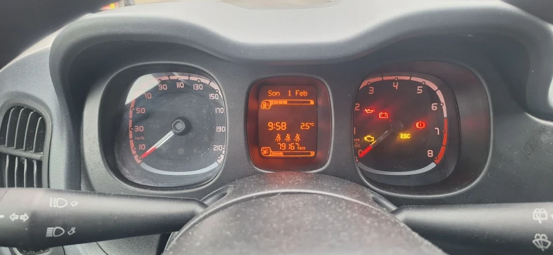 Fiat Panda hybrid, снимка 7 - Автомобили и джипове - 53303897