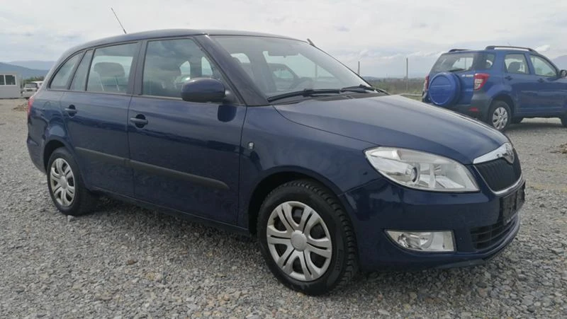 Skoda Fabia 1.2i, снимка 3 - Автомобили и джипове - 25328202