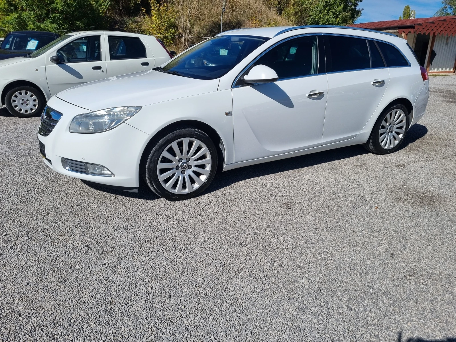 Opel Insignia 2.0-dci - изображение 2