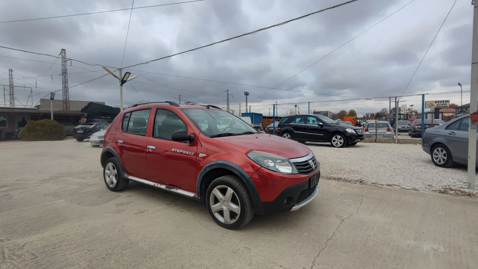 Dacia Sandero 1.6 STEPWAY 94000км - изображение 4