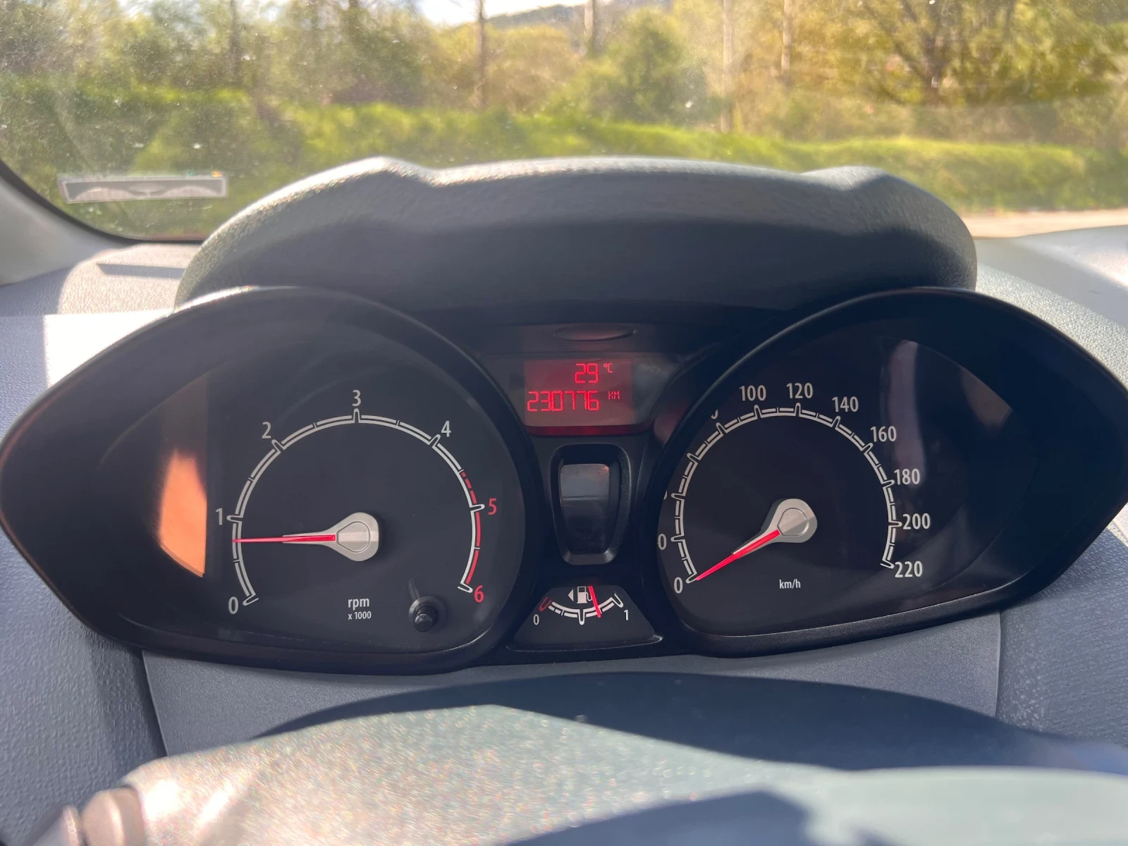 Ford Fiesta 1.6 cdti - изображение 7