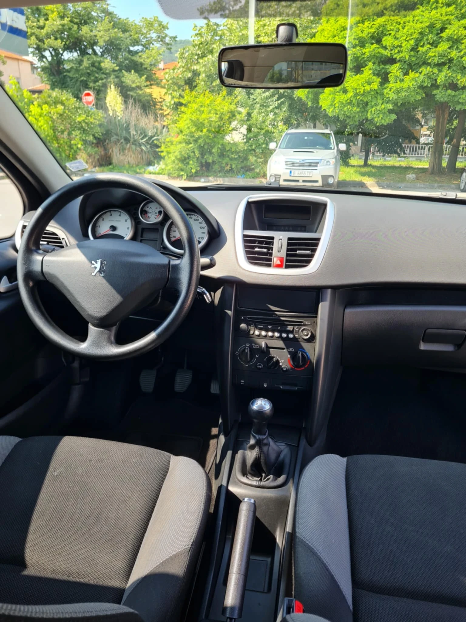 Peugeot 207 1.4/75hp - изображение 7