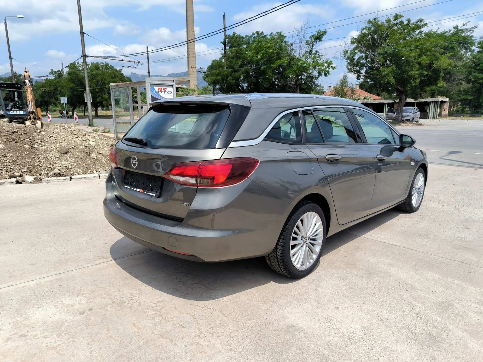 Opel Astra 1.6d-Sportstourer-Navi-Euro-6C - изображение 5