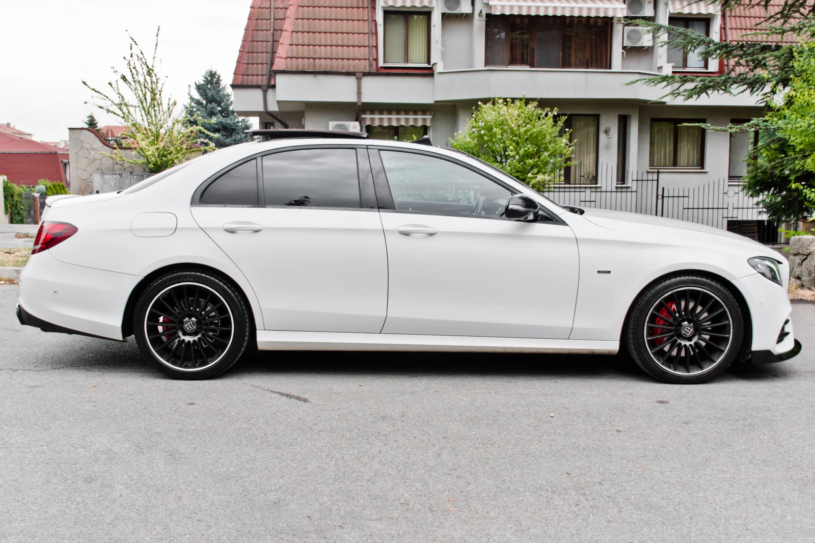 Mercedes-Benz E 220 BRABUS пакет - изображение 4