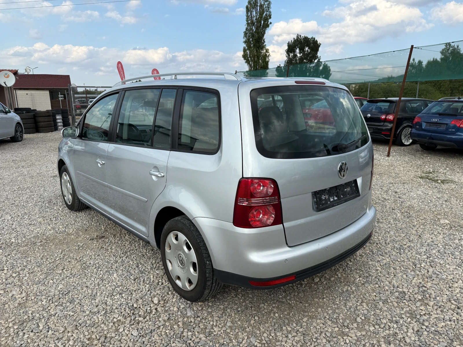 VW Touran 1.9TDI-105PS-КЛИМАТРОНИК - изображение 7