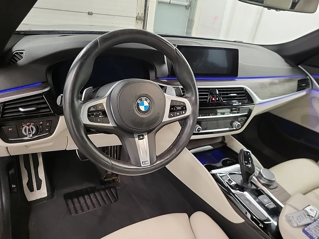 BMW 530E * xDrive iPerformance * CARFAX *    | Mobile.bg   8