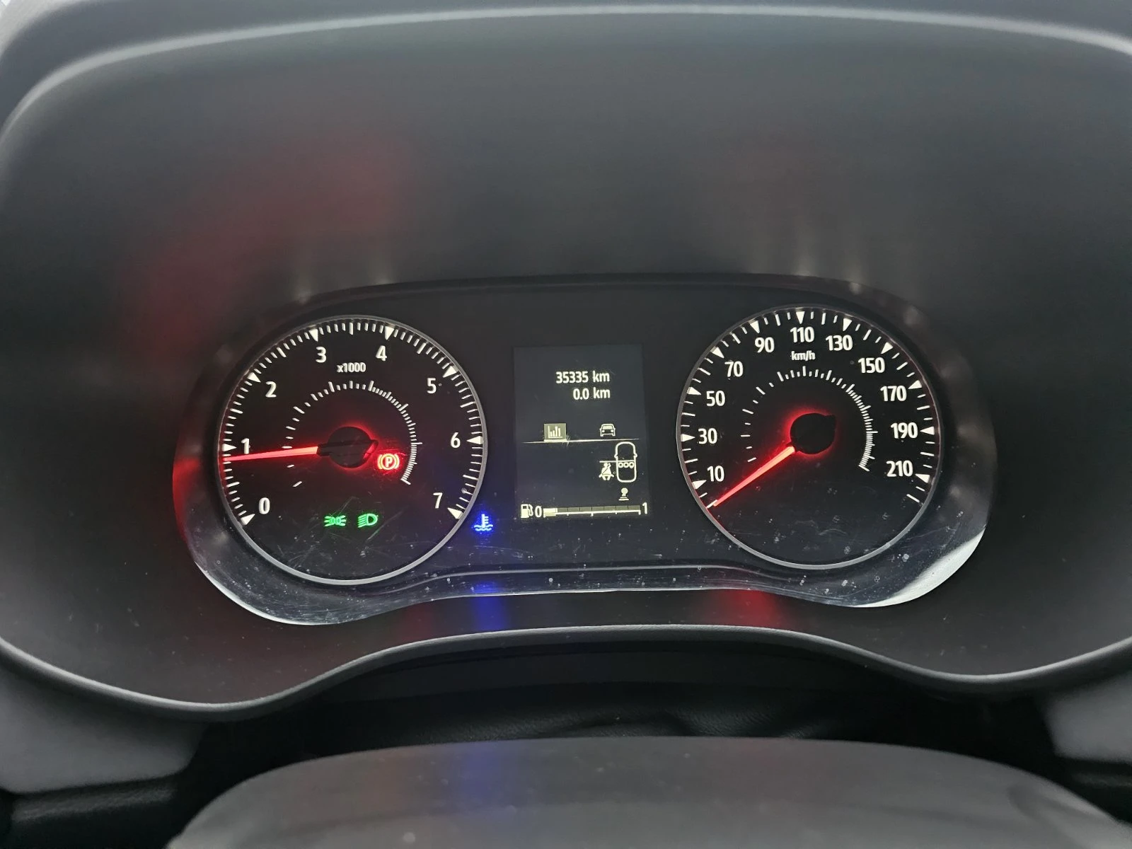 Dacia Sandero 1.0 TCe 90 Stop&Start LPG - изображение 8