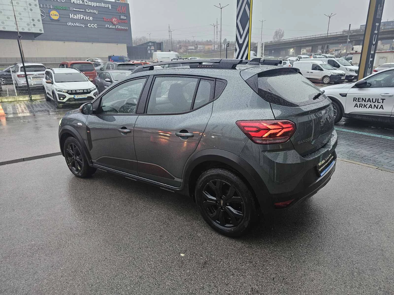 Dacia Sandero 1.0 TCe 90 Stop&Start LPG - изображение 4